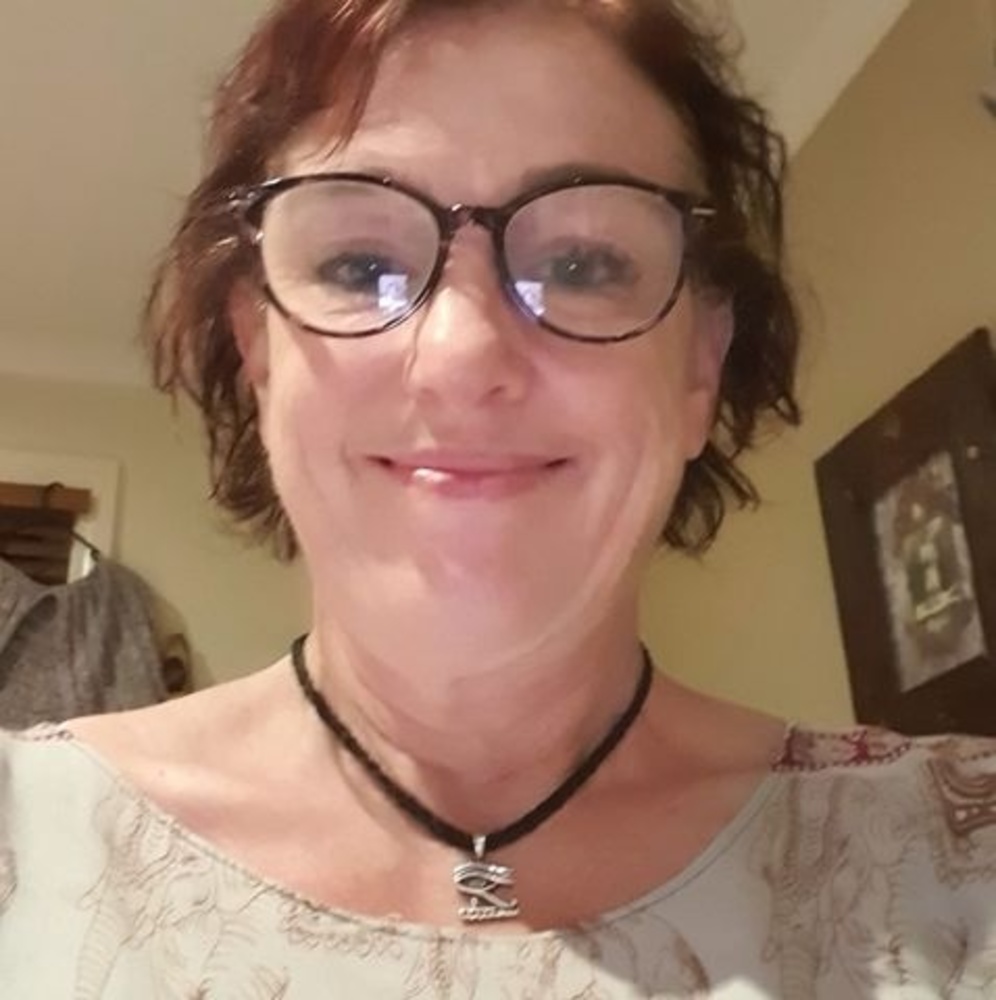 Meet your Posher, Eileen